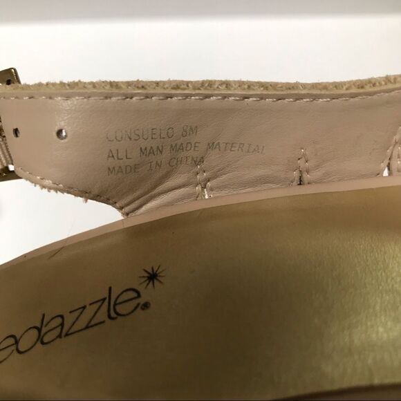 Shoe Dazzle Consuelo nude platform heels 8 - Picture 6 of 8